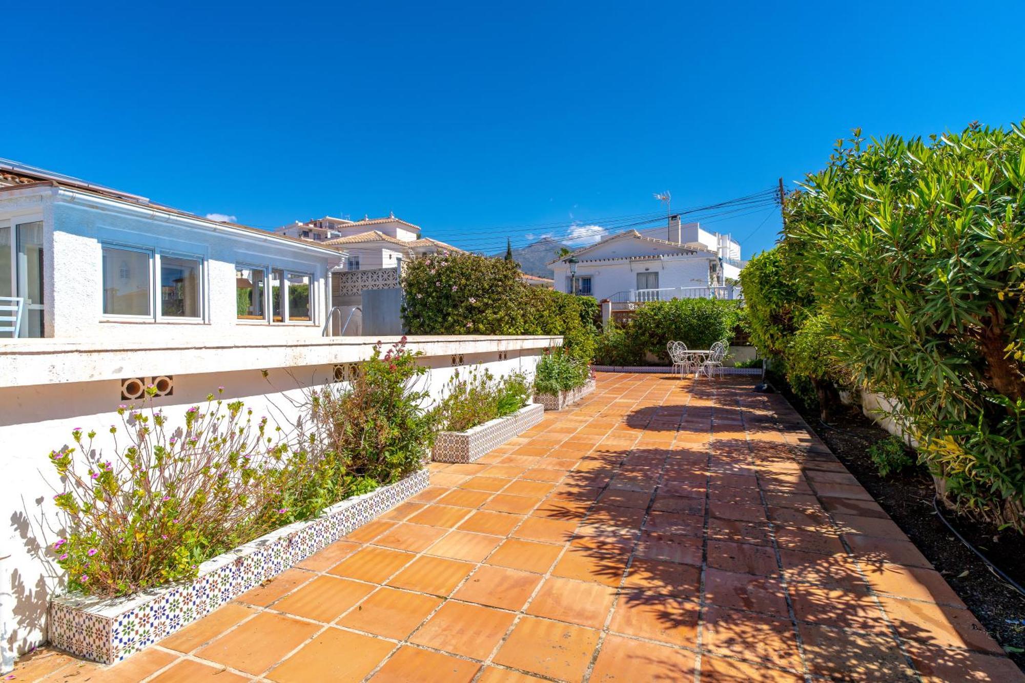 Villa Sevilla Casasol Nerja Exterior photo